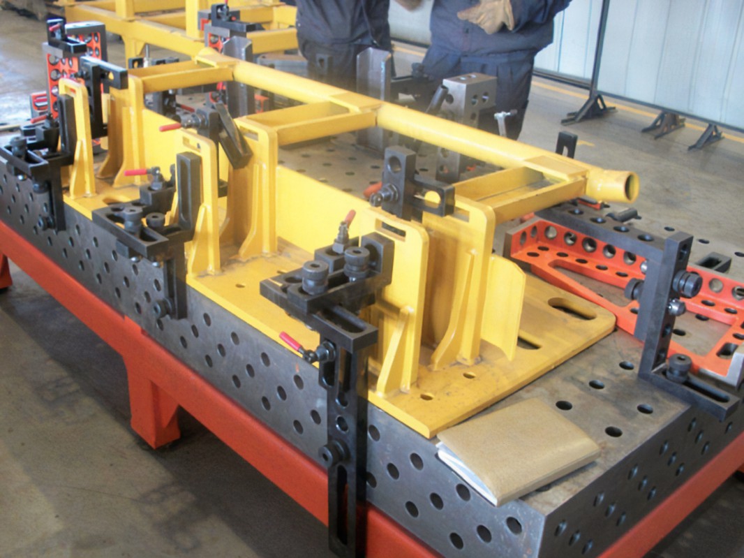 三维柔性焊接平台 三维柔性焊接平台